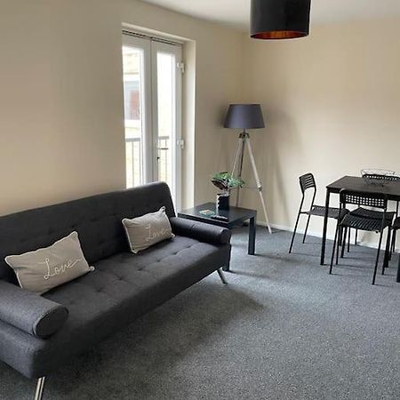 Lovely 1 Bedroom Studio Apartment - Merthyr Tydfil Exteriér fotografie